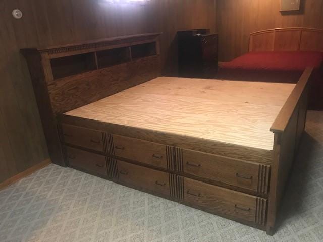 High Storage King Size Bed Made of Solid Hardwood