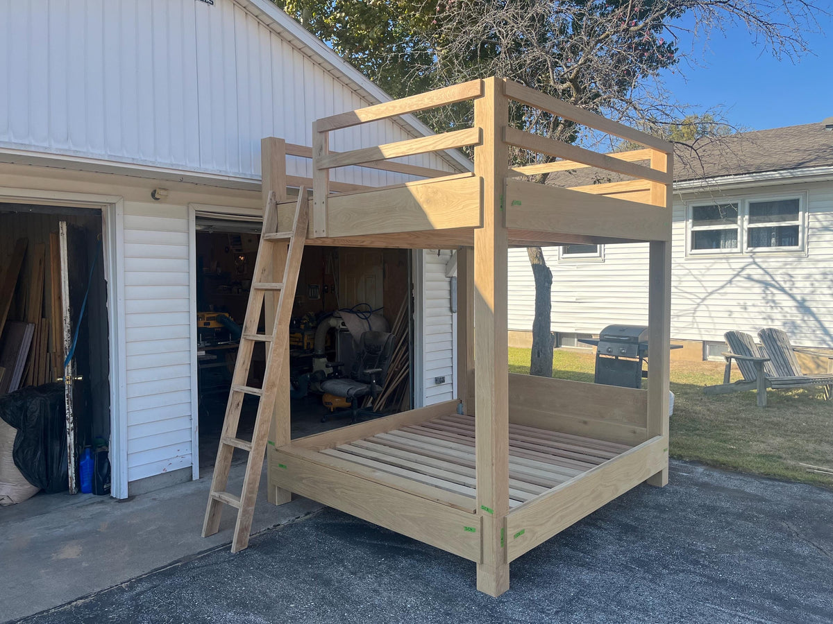 Solid Wood King Size Bunk Bed — Heavy Duty 5x5 Post Frame | Built for Cabins, B&B and Guest Rooms